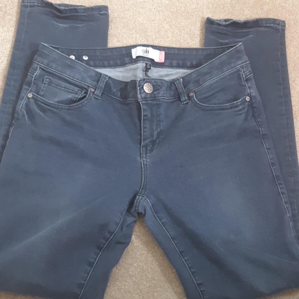 Cabi slim boyfriend jeans